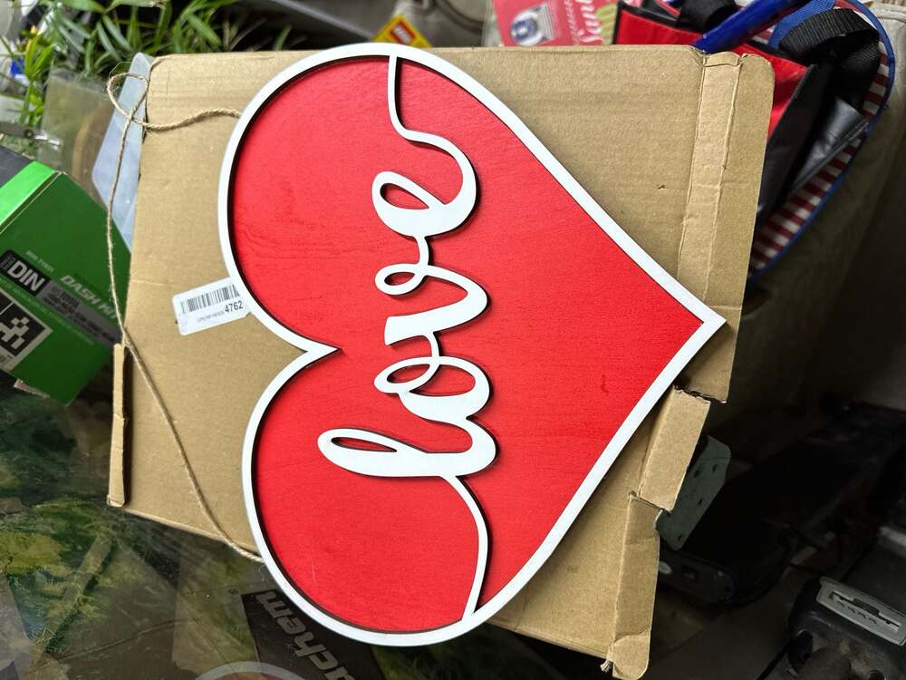 Red and White Wooden Heart Love Hanging Wall Decor Sign